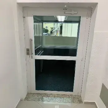 Manutenção de Plataforma Elevatória Residencial Imagem